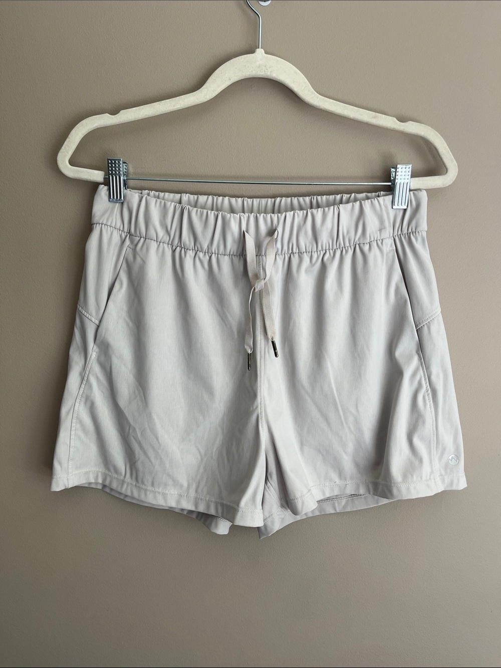 Willit Gray Athletic Activewear Shorts size medium